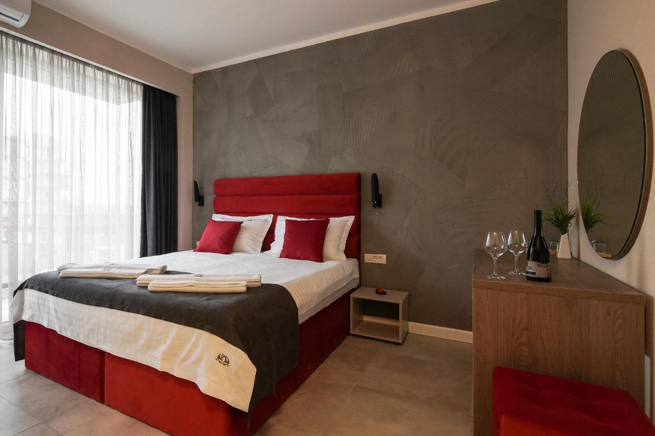 Bed and Breakfast Lotus Exclusive Năvodari Esterno foto